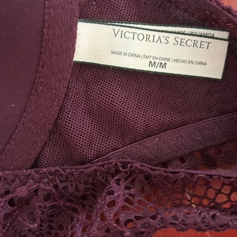 Victoria’s Secret Burgundy Lace Bralette Women Size Medium